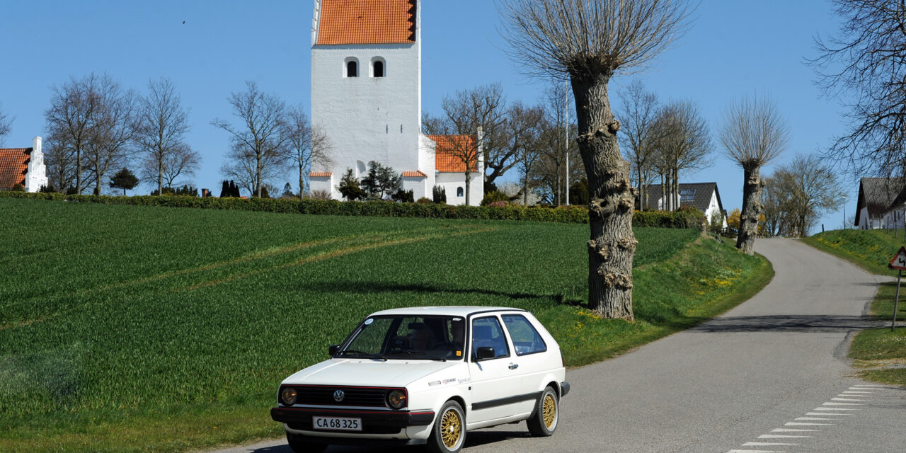 Ikast og Omegns Motor Klub starter sæsonen for klassiske biler med et 2 i 1-arrangement.