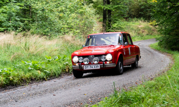 Danmarksmesterskabet i DASU Classic Regularity afgøres på Midtsjælland lørdag, den 18. oktober 2025
